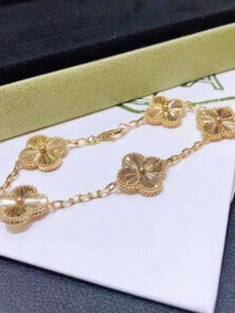 Van Cleef & Arpels 18k bracelet